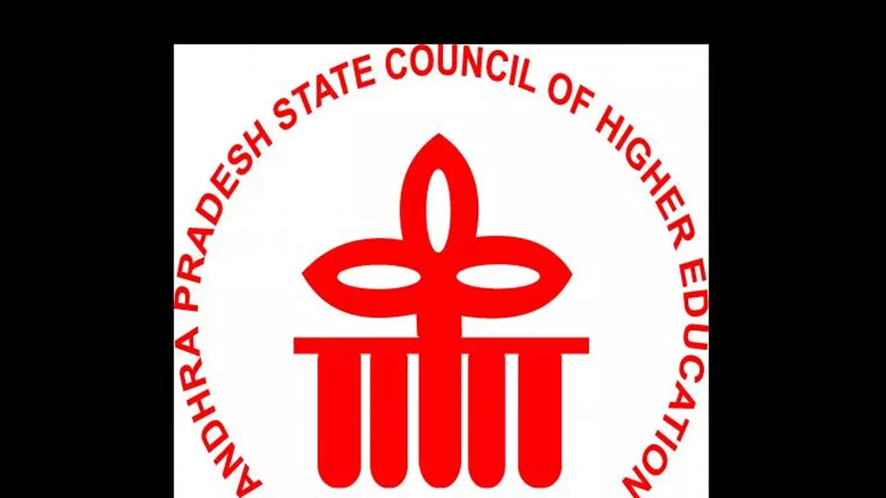 AP : ఏపీ ఉన్నత విద్యామండలిలో కొత్త వైస్ చైర్మన్ల నియామకం.. AP : ఏపీ ఉన్నత విద్యామండలిలో కొత్త వైస్ చైర్మన్ల నియామకం..