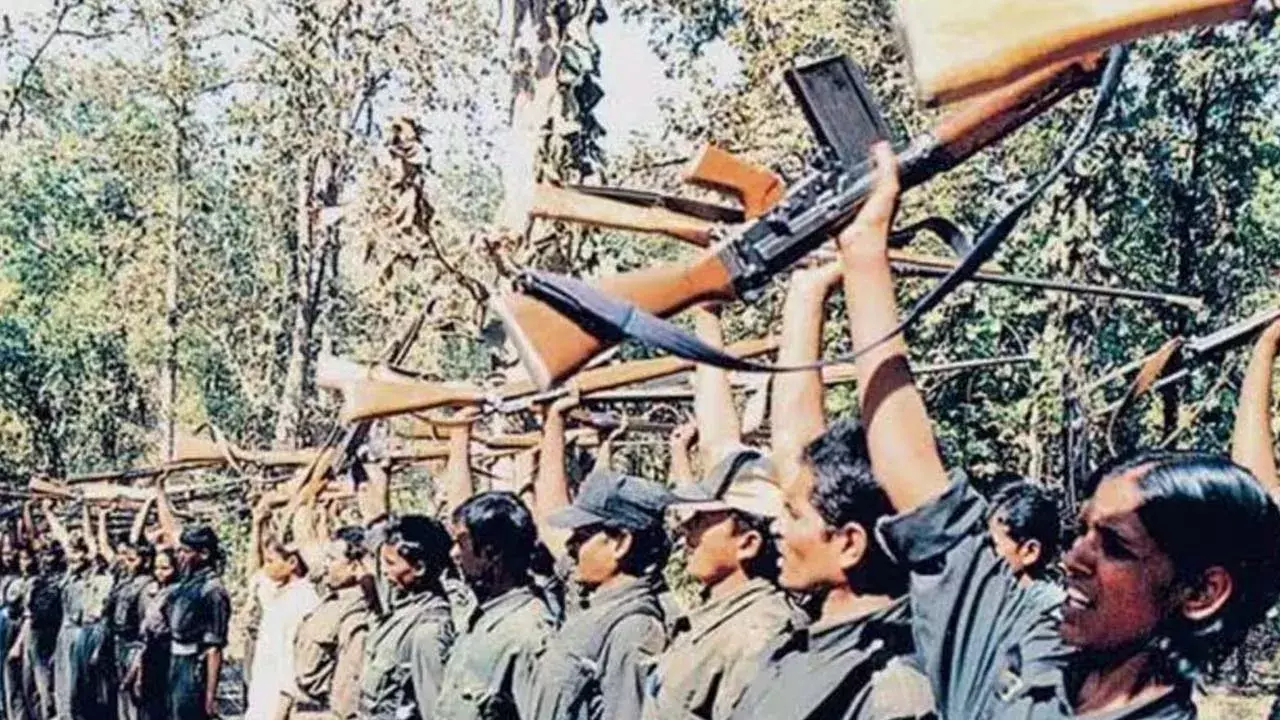Maoists : శాంతి చర్చలకు సిద్ధం - మావోయిస్టుల సంచలన ప్రకటన