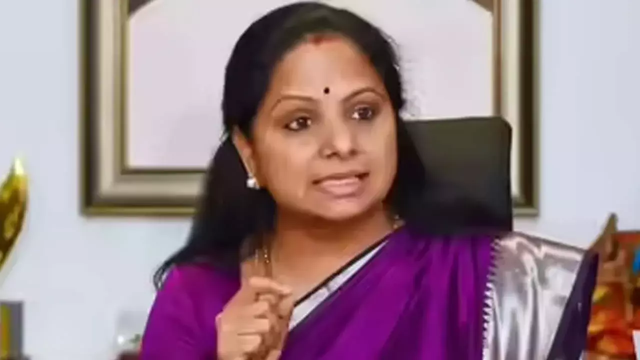 Kavitha : ఎమ్మెల్సీ కవిత రాజీనామాపై గుత్తా కీలక వ్యాఖ్యలు.. ఆలోచించుకోవాలని సలహా... Kavitha : ఎమ్మెల్సీ కవిత రాజీనామాపై గుత్తా కీలక వ్యాఖ్యలు.. ఆలోచించుకోవాలని సలహా...