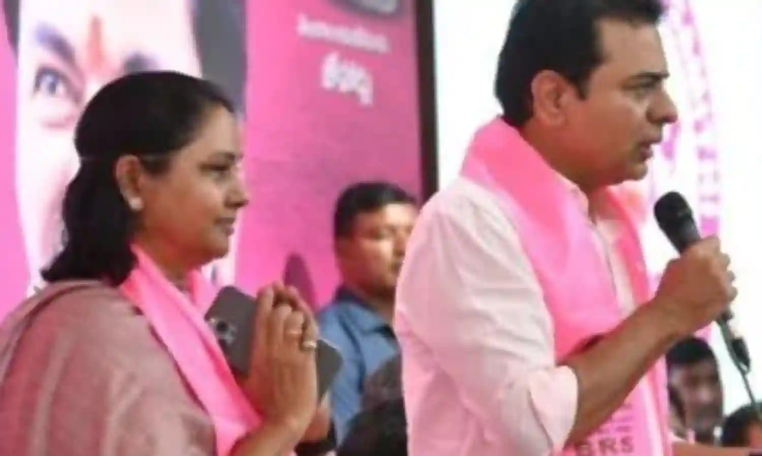 BRS: జూబ్లీహిల్స్ బీఆర్ఎస్ అభ్యర్థి మాగంటి సునీత BRS: జూబ్లీహిల్స్ బీఆర్ఎస్ అభ్యర్థి మాగంటి సునీత