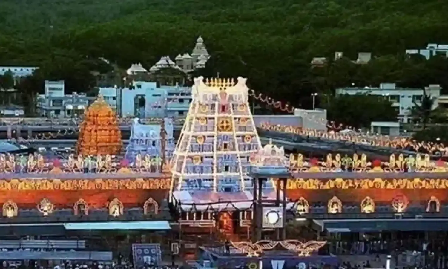 TTD : శ్రీవారి బ్రహ్మోత్సవాలకు స్మూక్ష-క్షేత్రస్థాయిలో ప్రణాళికలు TTD : శ్రీవారి బ్రహ్మోత్సవాలకు స్మూక్ష-క్షేత్రస్థాయిలో ప్రణాళికలు