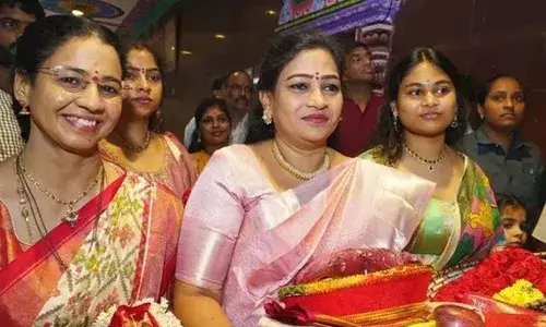 Vangalapudi Anitha :విజయవాడ దుర్గమ్మను దర్శించుకున్న మంత్రి వంగలపూడి అనిత