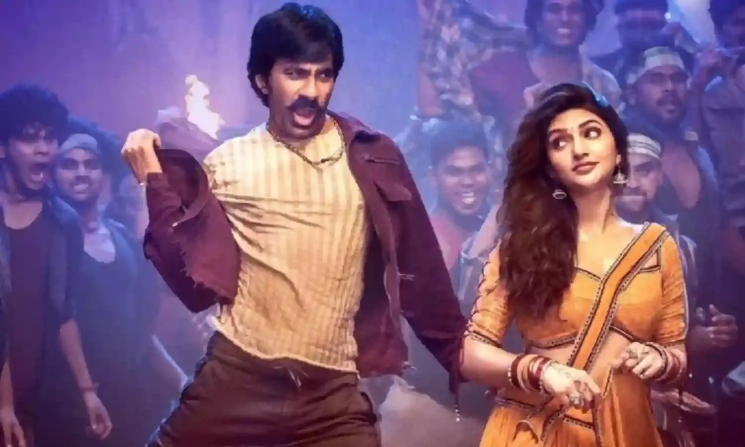Mass Jathara : మాస్ జాతరను మర్చిపోయారా..? Mass Jathara : మాస్ జాతరను మర్చిపోయారా..?