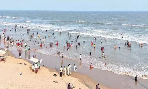 Suryalanka Beach : సూర్యలంక బీచ్ ఫెస్టివల్ వాయిదా Suryalanka Beach : సూర్యలంక బీచ్ ఫెస్టివల్ వాయిదా