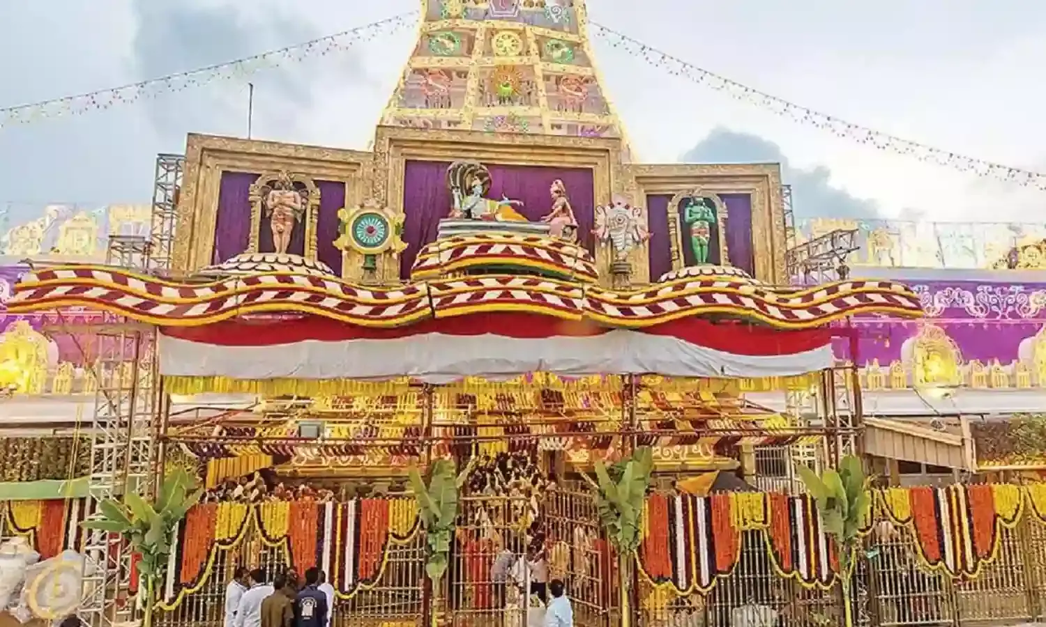 TTD : ఇవాళ్టి నుంచి తిరుమల శ్రీవారి సాలకట్ల బ్రహ్మోత్సవాలు TTD : ఇవాళ్టి నుంచి తిరుమల శ్రీవారి సాలకట్ల బ్రహ్మోత్సవాలు
