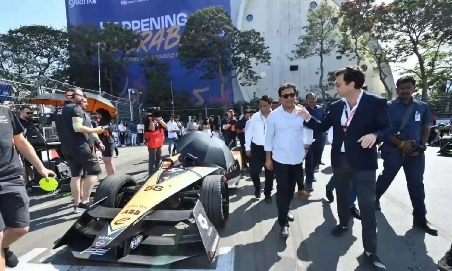 E car Race : ఫార్ములా ఈ-కార్ రేస్ కేసులో కీలక పరిణామం: పలువురు అధికారుల పై చర్యలకు విజిలెన్స్ సిఫార్సు E car Race : ఫార్ములా ఈ-కార్ రేస్ కేసులో కీలక పరిణామం: పలువురు అధికారుల పై చర్యలకు విజిలెన్స్ సిఫార్సు
