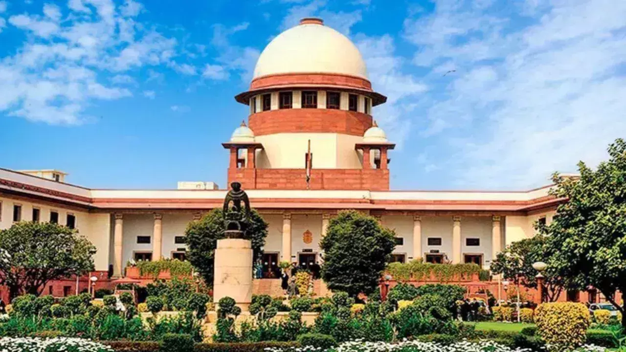 Supreme Court: పెళ్లైన ఏడాదికే విడాకులు కోరిన భార్య.. రూ.5 కోట్ల భరణం డిమాండ్.. Supreme Court: పెళ్లైన ఏడాదికే విడాకులు కోరిన భార్య.. రూ.5 కోట్ల భరణం డిమాండ్..