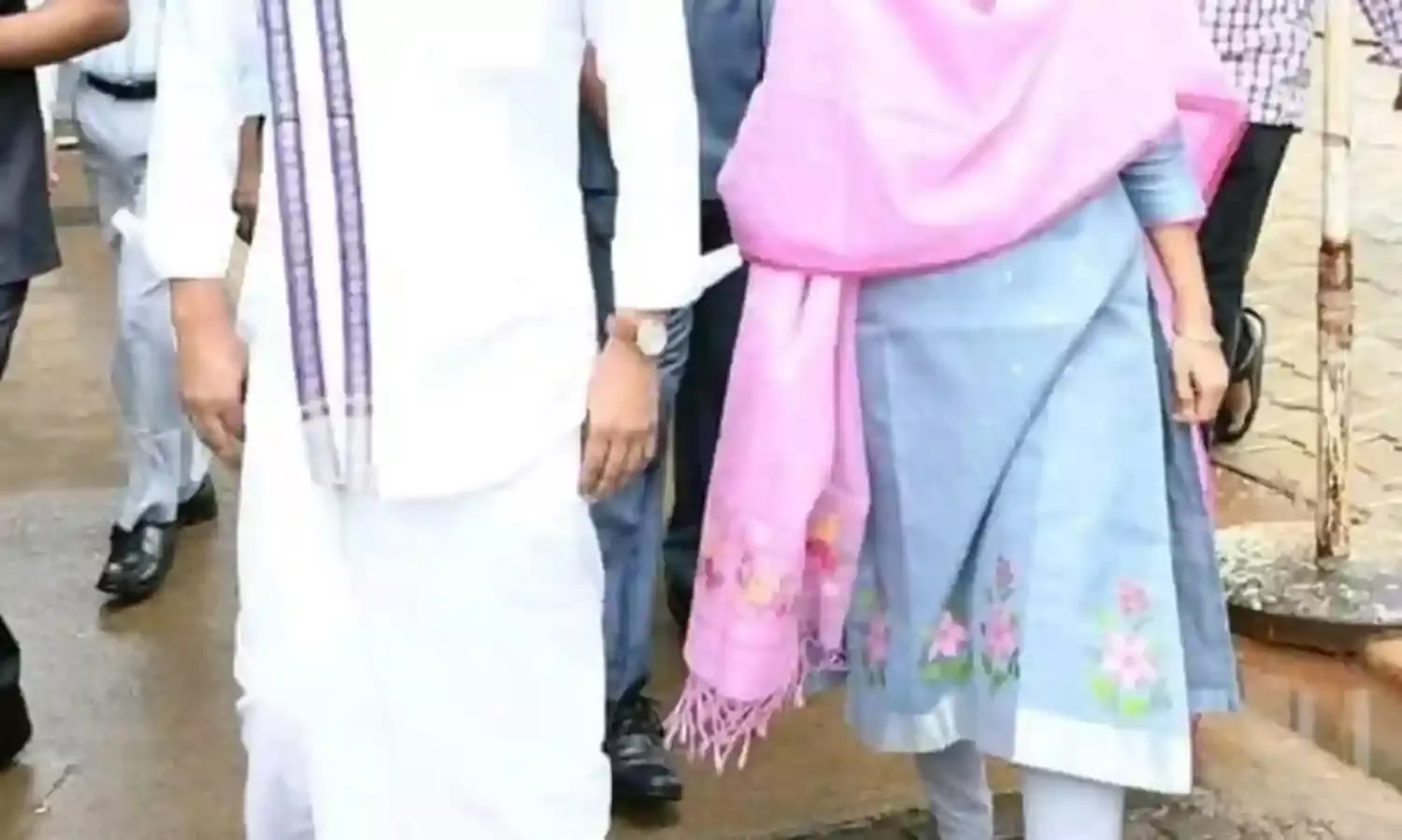 YS BHARATHI: వైసీపీలో కీలక రోల్ పోషించేందుకు వైఎస్ భారతీ సిద్ధం.! YS BHARATHI: వైసీపీలో కీలక రోల్ పోషించేందుకు వైఎస్ భారతీ సిద్ధం.!