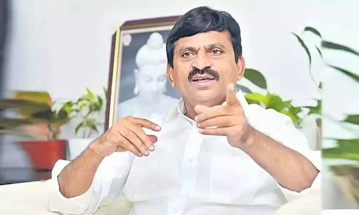 Ponguleti Srinivasa Reddy : పేదోడి నుంచి పైసా వసూలు చేసిన క్షమించేది లేదు : మంత్రి పొంగులేటి Ponguleti Srinivasa Reddy : పేదోడి నుంచి పైసా వసూలు చేసిన క్షమించేది లేదు : మంత్రి పొంగులేటి