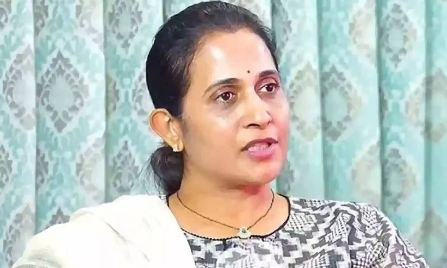 Madhavireddy :కడప ఎమ్మెల్యే మాధవిరెడ్డిపై అసభ్యకర వ్యాఖ్యలు: ఇద్దరు అరెస్టు.. Madhavireddy :కడప ఎమ్మెల్యే మాధవిరెడ్డిపై అసభ్యకర వ్యాఖ్యలు: ఇద్దరు అరెస్టు..