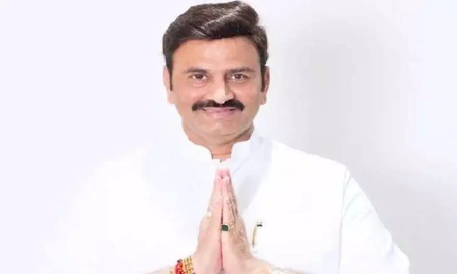 Raghuramakrishna Raju : దుర్గమ్మను దర్శించుకున్న రఘురామకృష్ణరాజు Raghuramakrishna Raju : దుర్గమ్మను దర్శించుకున్న రఘురామకృష్ణరాజు