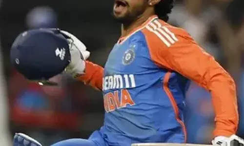 ASIA CUP: భారత నుదిటిపై విజయ తిలకం ASIA CUP: భారత నుదిటిపై విజయ తిలకం