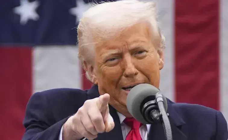 TRUMP: భారత్పై మరోసారి డొనాల్డ్ ట్రంప్ అక్కసు TRUMP: భారత్పై మరోసారి డొనాల్డ్ ట్రంప్ అక్కసు