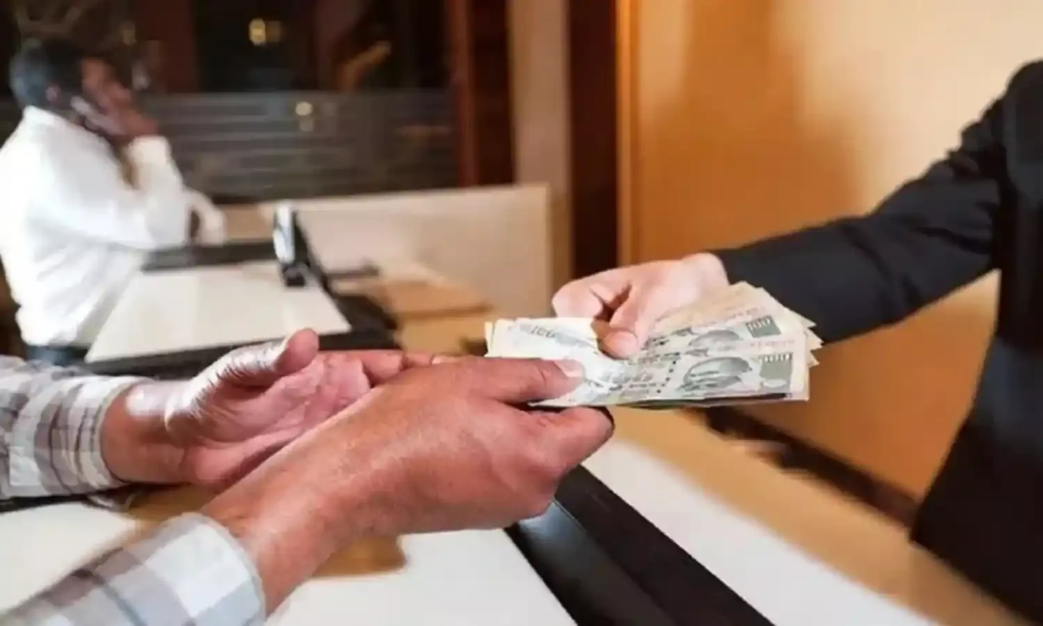 7th Pay Commission : కేంద్ర ప్రభుత్వం కొత్త నియమం.. ఉద్యోగుల డ్రెస్ అలవెన్స్పై భారీ ప్రభావం. 7th Pay Commission : కేంద్ర ప్రభుత్వం కొత్త నియమం.. ఉద్యోగుల డ్రెస్ అలవెన్స్పై భారీ ప్రభావం.