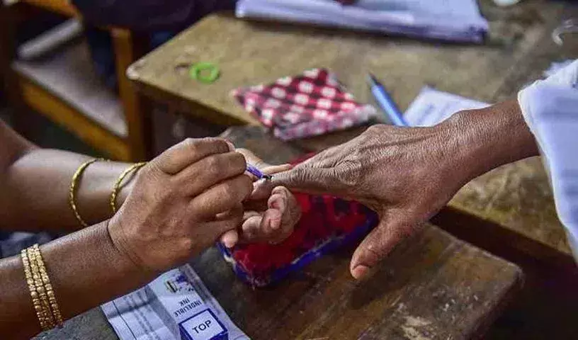 Gyanesh Kumar: బీహార్ ఎన్నికల కొత్తగా 17 సంస్కరణలకు శ్రీకారం Gyanesh Kumar: బీహార్ ఎన్నికల కొత్తగా 17 సంస్కరణలకు శ్రీకారం