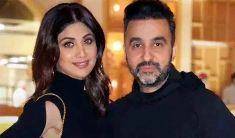 Shilpa Shetty : శిల్పా శెట్టిని 4 గంటలపాటు విచారించిన పోలీసులు Shilpa Shetty : శిల్పా శెట్టిని 4 గంటలపాటు విచారించిన పోలీసులు