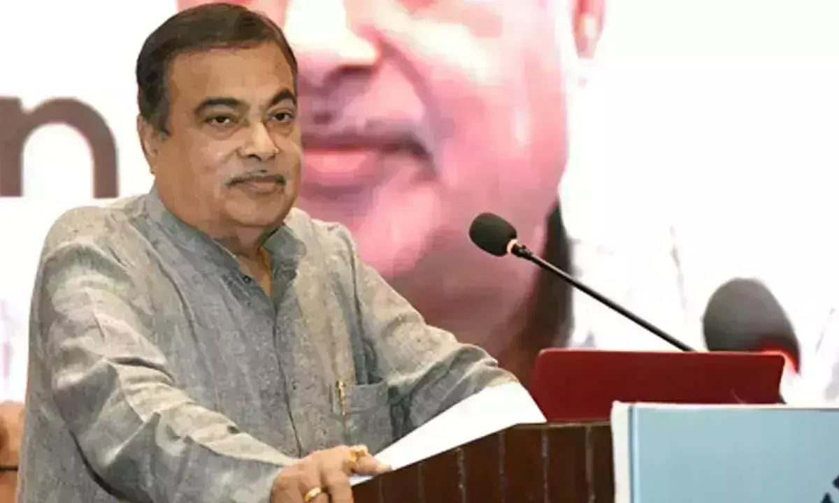Nitin Gadkari: పెట్రోల్‌ వాహనాలకు దగ్గరగా ఎలక్ట్రిక్ వాహనాల  ధరలు