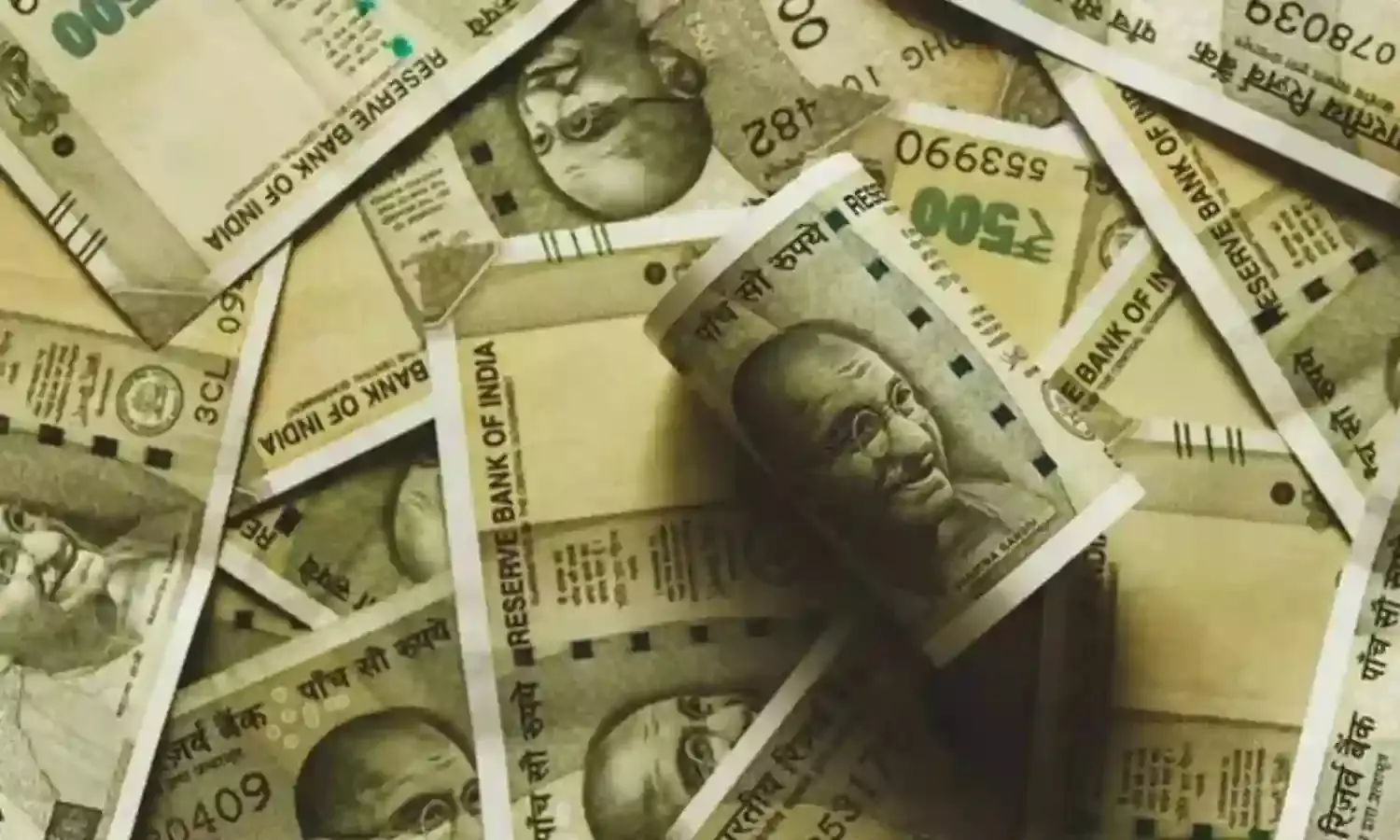 SIP : కోటి రూపాయల కల.. నెలకు రూ. 10,000 SIP తో 10 ఏళ్లలో సాధ్యమేనా? SIP : కోటి రూపాయల కల.. నెలకు రూ. 10,000 SIP తో 10 ఏళ్లలో సాధ్యమేనా?
