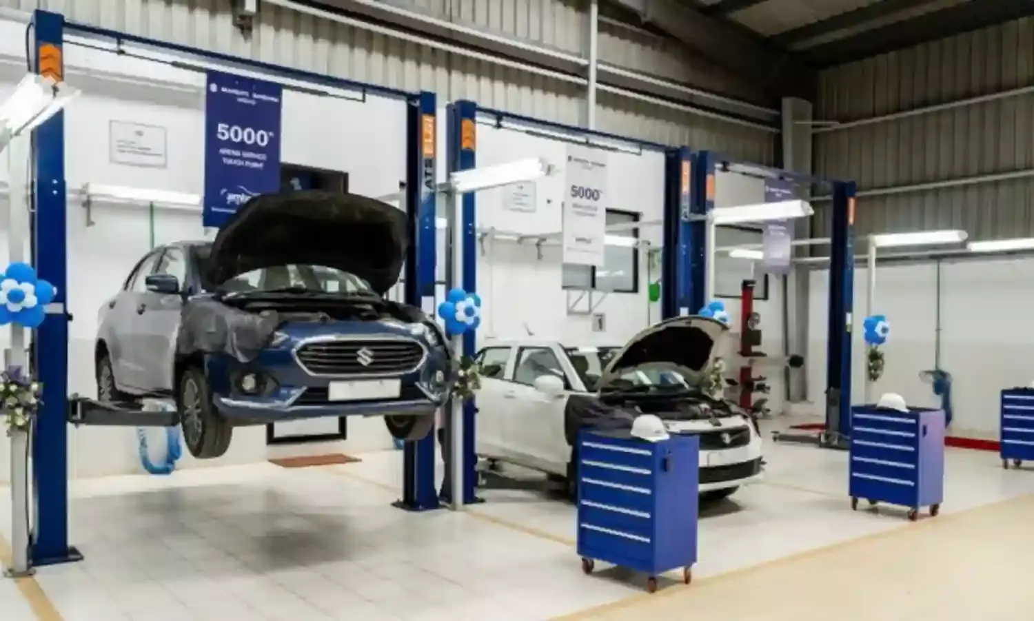 Maruti Suzuki : మారుతి సుజుకి రికార్డు.. దేశవ్యాప్తంగా 5,000 సర్వీస్ సెంటర్లు పూర్తి. Maruti Suzuki : మారుతి సుజుకి రికార్డు.. దేశవ్యాప్తంగా 5,000 సర్వీస్ సెంటర్లు పూర్తి.