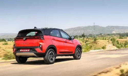 Car Sales : మారుతికి గట్టి పోటీ.. టాటా నెక్సాన్ సంచలనం.. సెప్టెంబర్లో టాప్ 10 కార్ల అమ్మకాలు ఇవే.