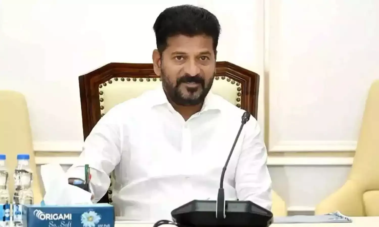 స్థానిక ఎన్నికలపై కాంగ్రెస్ ప్లాన్ బీ..? స్థానిక ఎన్నికలపై కాంగ్రెస్ ప్లాన్ బీ..?