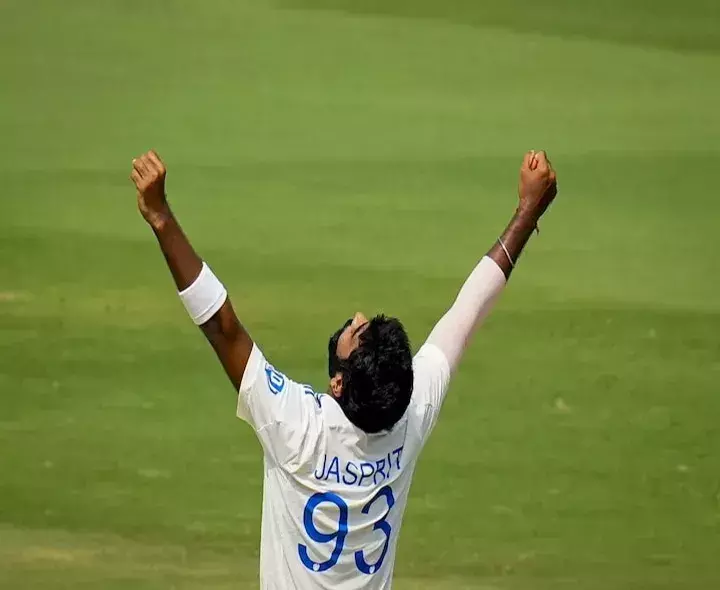 BUMRAH: చరిత్ర సృష్టించిన బుమ్రా.. 93 ఏళ్లల్లో ఒకే ఒక్కడు BUMRAH: చరిత్ర సృష్టించిన బుమ్రా.. 93 ఏళ్లల్లో ఒకే ఒక్కడు