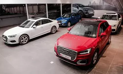 Vehicle Sales : జీఎస్టీ 2.0, పండుగ సీజన్ ఎఫెక్ట్.. సెప్టెంబర్లో ఏకంగా ఎన్ని లక్షల వెహికల్స్ అమ్ముడయ్యాయంటే. Vehicle Sales : జీఎస్టీ 2.0, పండుగ సీజన్ ఎఫెక్ట్.. సెప్టెంబర్లో ఏకంగా ఎన్ని లక్షల వెహికల్స్ అమ్ముడయ్యాయంటే.