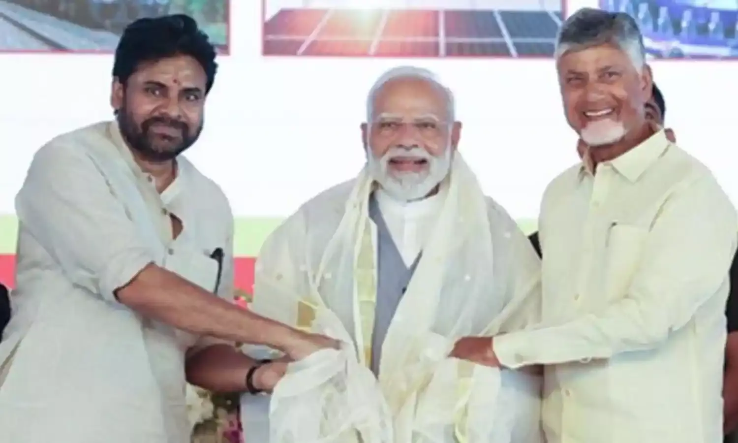 ప్రధాని నరేంద్ర మోడీ మెచ్చిన చంద్రబాబు పాలన..