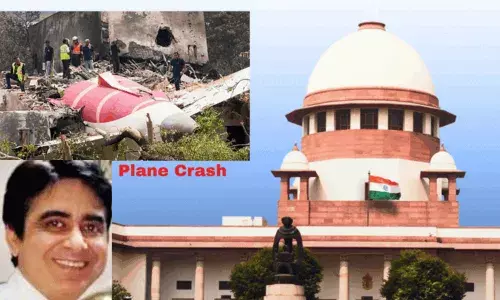 Air India Crash: దర్యాప్తులో విశ్వసనీయత లేదు.. సుప్రీంకోర్టులో పైలెట్ తండ్రి పిటిషన్.. Air India Crash: దర్యాప్తులో విశ్వసనీయత లేదు.. సుప్రీంకోర్టులో పైలెట్ తండ్రి పిటిషన్..