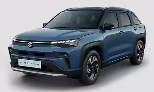 Maruti Victoris : మారుతి విక్టోరిస్ ఎస్యూవీకి భారీ డిమాండ్.. లాంచ్ అయిన నెలలోనే 4,261 యూనిట్లు సేల్. Maruti Victoris : మారుతి విక్టోరిస్ ఎస్యూవీకి భారీ డిమాండ్.. లాంచ్ అయిన నెలలోనే 4,261 యూనిట్లు సేల్.
