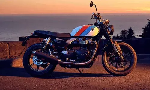 Triumph : ట్రయంఫ్ న్యూ బైక్ లాంచ్.. ప్రపంచ వ్యాప్తంగా కేవలం 1200యూనిట్లు మాత్రమే. Triumph : ట్రయంఫ్ న్యూ బైక్ లాంచ్.. ప్రపంచ వ్యాప్తంగా కేవలం 1200యూనిట్లు మాత్రమే.