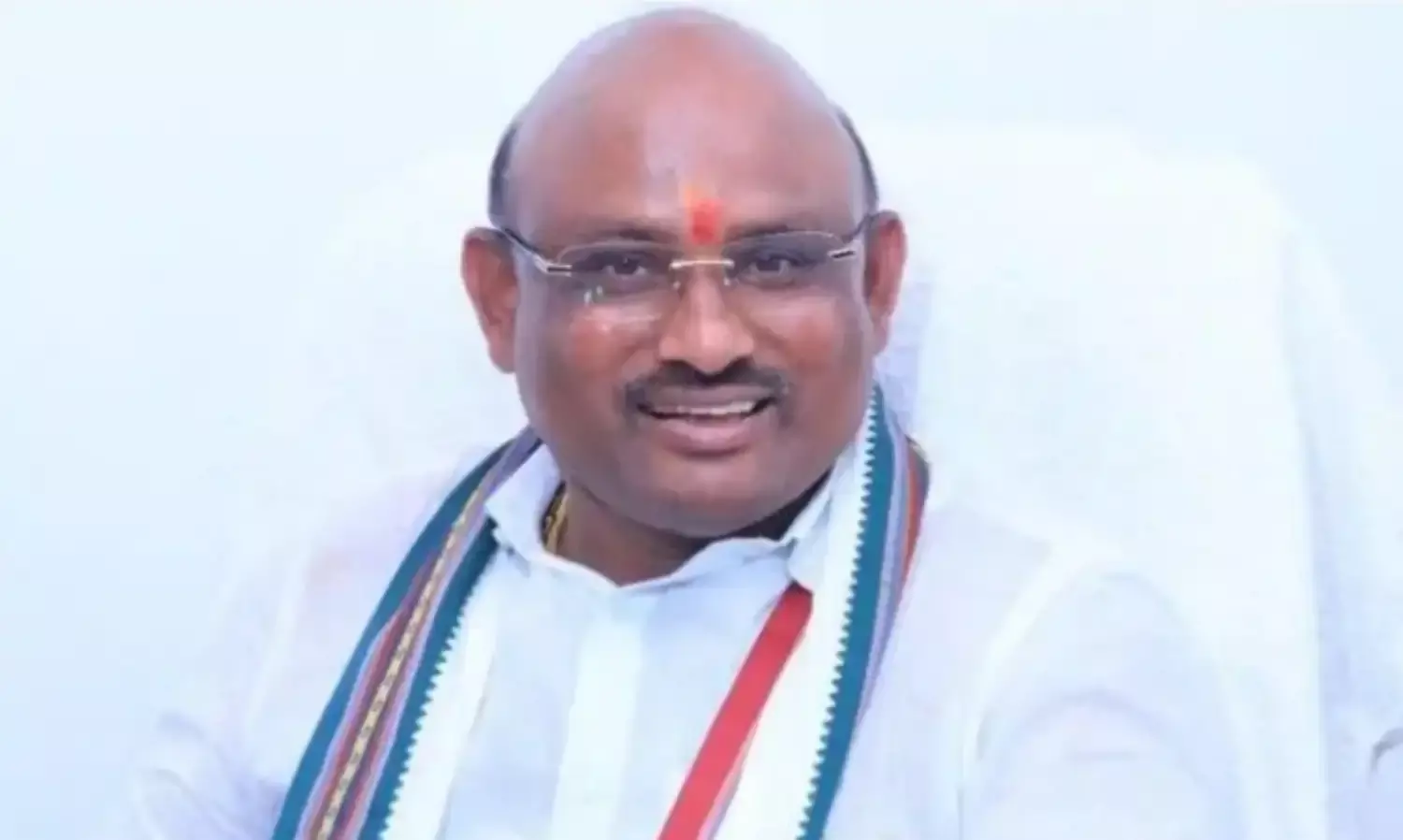 CRIME: సైబర్ వలలో టీడీపీ ఎమ్మెల్యే.. రూ.1.07 కోట్లు సమర్పణ! CRIME: సైబర్ వలలో టీడీపీ ఎమ్మెల్యే.. రూ.1.07 కోట్లు సమర్పణ!