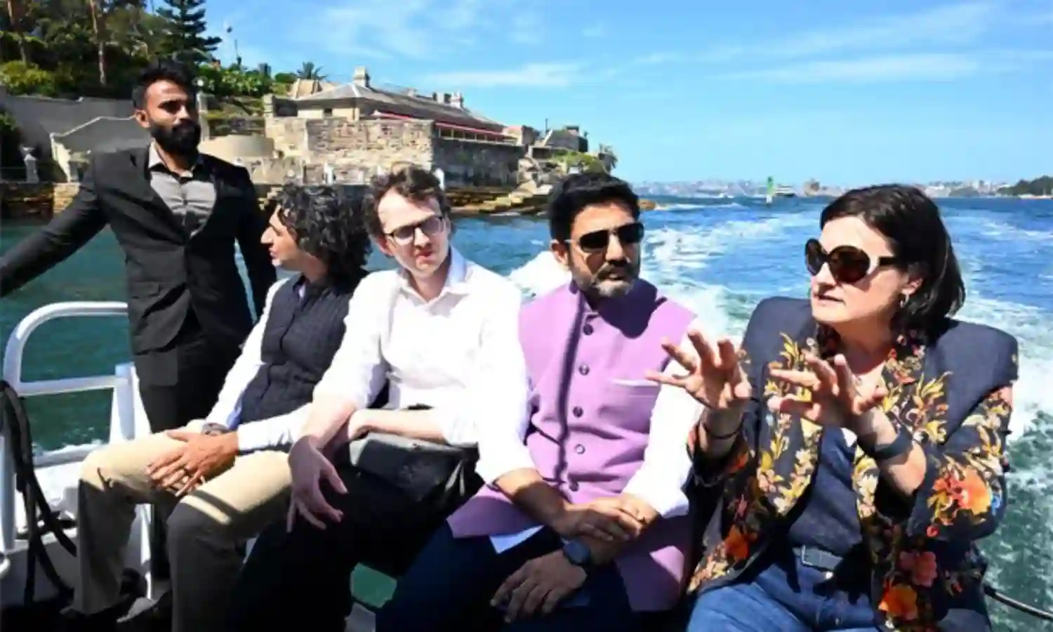 Nara Lokesh : ఎక్కడకు వెళ్లినా పెట్టుబడులే లక్ష్యం.. లోకేష్ పనితనం.. Nara Lokesh : ఎక్కడకు వెళ్లినా పెట్టుబడులే లక్ష్యం.. లోకేష్ పనితనం..