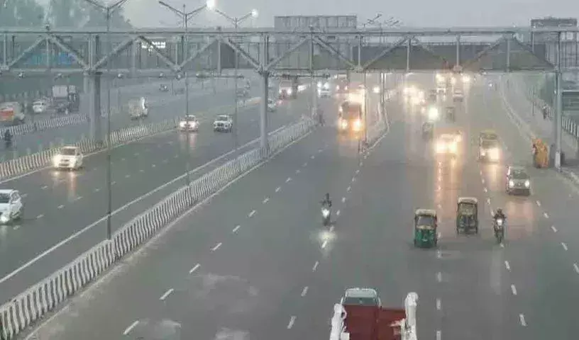 Delhi pollution : దీపావళి వేళ ఢిల్లీలో తీవ్రంగా వాయు కాలుష్యం