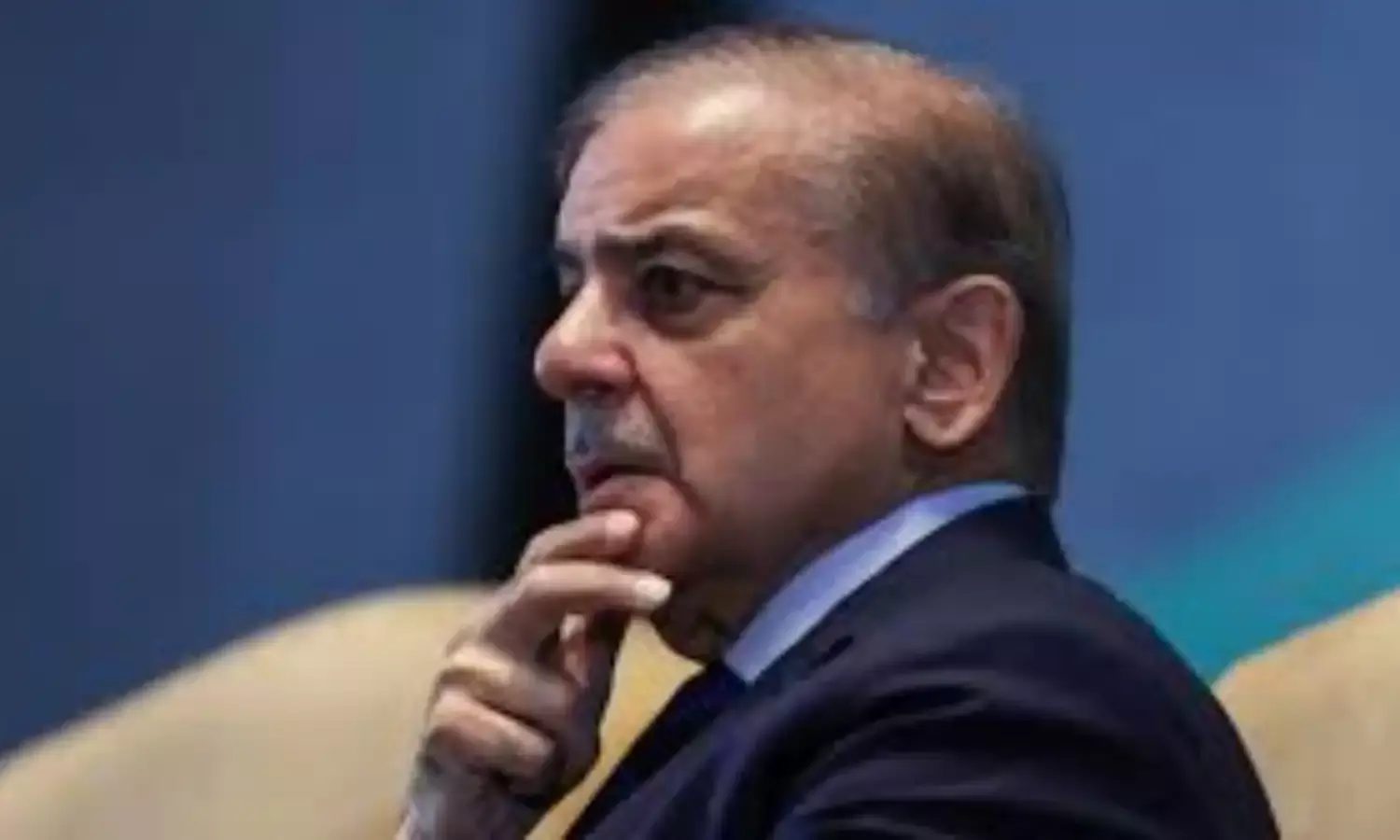 Shehbaz Sharif: పాకిస్థాన్ ప్రధాని! దీపావళి శుభాకాంక్షలపై ఆగ్రహావేశాలు Shehbaz Sharif: పాకిస్థాన్ ప్రధాని! దీపావళి శుభాకాంక్షలపై ఆగ్రహావేశాలు