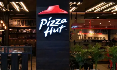 Pizzahut : పిజ్జా హట్కు భారీ ఎదురుదెబ్బ.. 68 రెస్టారెంట్లు మూసివేత, రోడ్డున పడ్డ వందలాది మంది ఉద్యోగులు. Pizzahut : పిజ్జా హట్కు భారీ ఎదురుదెబ్బ.. 68 రెస్టారెంట్లు మూసివేత, రోడ్డున పడ్డ వందలాది మంది ఉద్యోగులు.