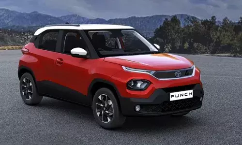 Tata Motors : పండుగ సీజన్లో టాటా మోటార్స్ సంచలనం.. నవరాత్రి నుండి దీపావళి వరకు లక్షకు పైగా వెహికల్స్ సేల్. Tata Motors : పండుగ సీజన్లో టాటా మోటార్స్ సంచలనం.. నవరాత్రి నుండి దీపావళి వరకు లక్షకు పైగా వెహికల్స్ సేల్.