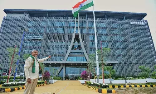 Chandrababu Naidu : అమరావతిలో శరవేగంగా నిర్మాణ పనులు.. Chandrababu Naidu : అమరావతిలో శరవేగంగా నిర్మాణ పనులు..