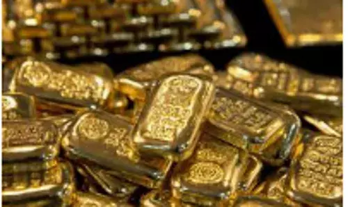 GOLD: కుప్పకూలిన బంగారం ధరలు.. కొనాలా..? వద్దా..? GOLD: కుప్పకూలిన బంగారం ధరలు.. కొనాలా..? వద్దా..?