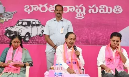 KCR : జూబ్లీహిల్స్ ఎన్నికలపై కేసీఆర్ ఫోకస్.. కీలక ఆదేశాలు KCR : జూబ్లీహిల్స్ ఎన్నికలపై కేసీఆర్ ఫోకస్.. కీలక ఆదేశాలు