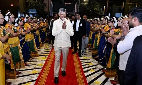 Chandrababu Naidu : చంద్రబాబు దుబాయ్ టూర్ సూపర్ సక్సెస్.. Chandrababu Naidu : చంద్రబాబు దుబాయ్ టూర్ సూపర్ సక్సెస్..