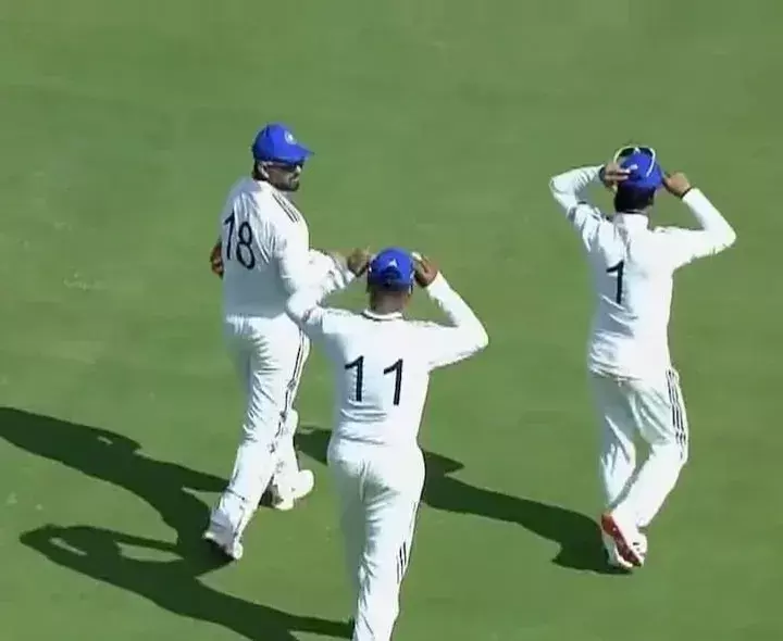 BCCI: 18వ నంబర్ జెర్సీతో పంత్.. రచ్చ.. రచ్చ BCCI: 18వ నంబర్ జెర్సీతో పంత్.. రచ్చ.. రచ్చ