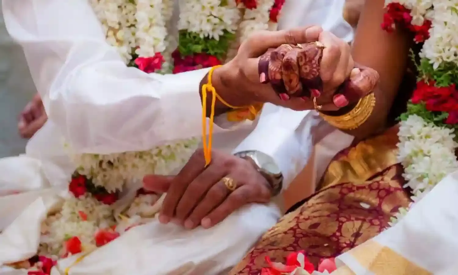 Wedding Season : దేశంలో పెళ్లిళ్ల సీజన్.. ఈ సారి 46 లక్షల వివాహాలు..రూ. 6.5 లక్షల కోట్ల వ్యాపారం. Wedding Season : దేశంలో పెళ్లిళ్ల సీజన్.. ఈ సారి 46 లక్షల వివాహాలు..రూ. 6.5 లక్షల కోట్ల వ్యాపారం.