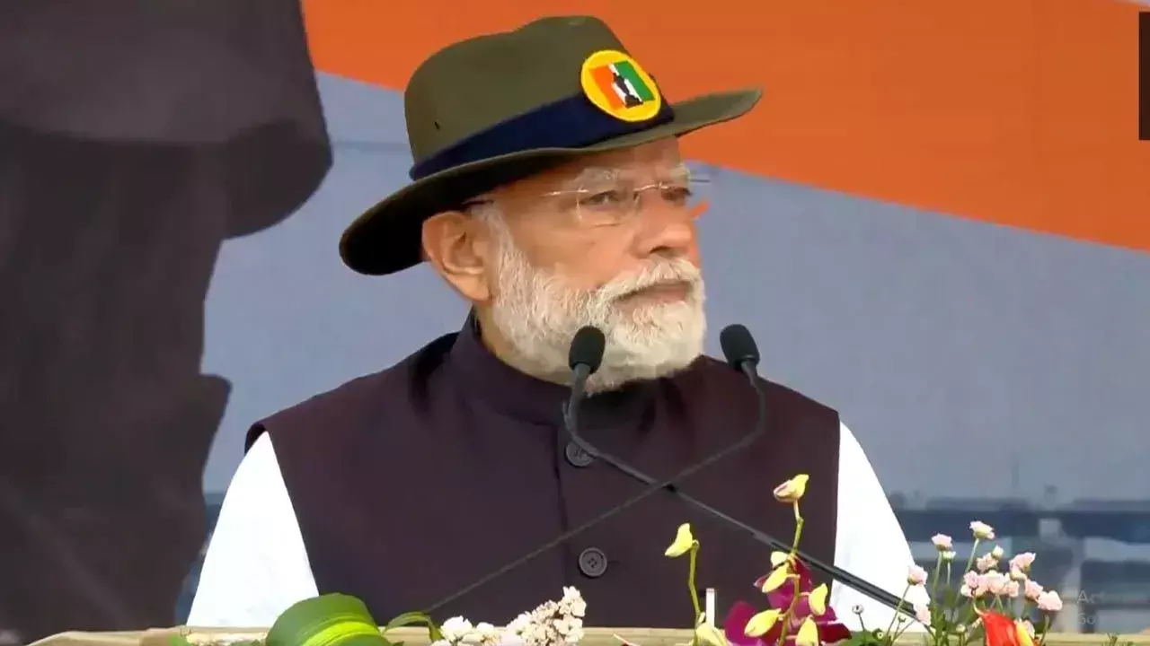 PM Modi: నెహ్రూ వల్లే ఆ సమస్య వచ్చింది.. కాంగ్రెస్పై మండిపడ్డ మోడీ PM Modi: నెహ్రూ వల్లే ఆ సమస్య వచ్చింది.. కాంగ్రెస్పై మండిపడ్డ మోడీ