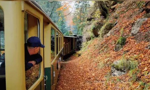 ప్రపంచంలోనే అతి పొడవైన రైలు ప్రయాణం.. 21 రోజులు.. 13 దేశాలు