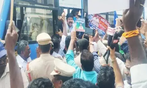 Jogi Ramesh : ప్రమాణాలు చేస్తే అరెస్టు చేయొద్దా..?