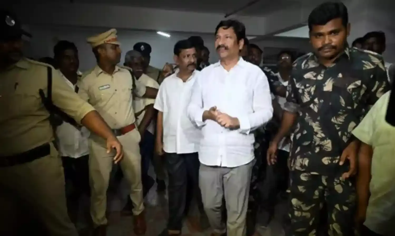 JOGI ARREST: వైసీపీ నేత జోగి రమేష్‌కు రిమాండ్