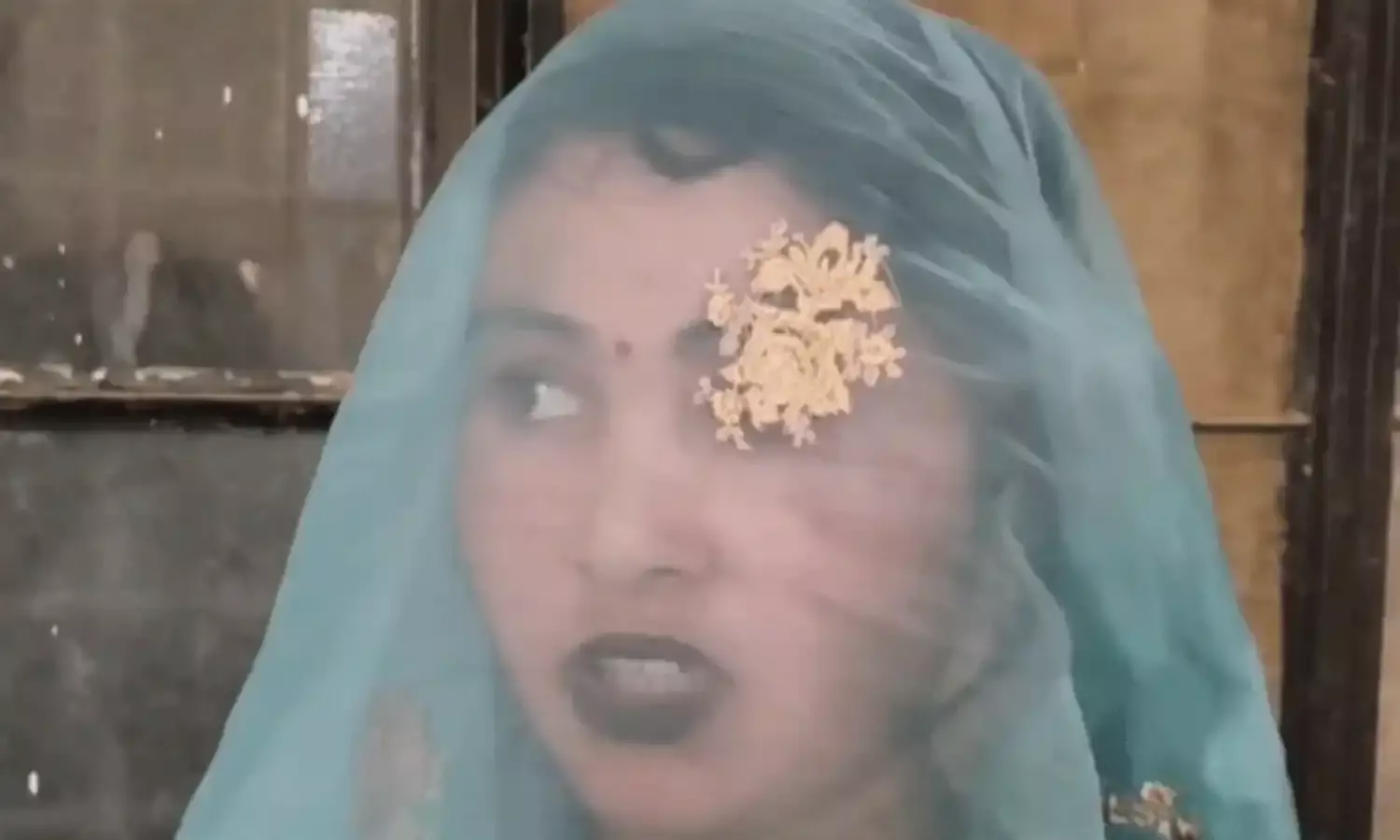 Uttar Pradesh: తొమ్మిదేళ్ల వైవాహిక జీవితాన్ని, ముగ్గురు పిల్లల్ని వదిలి ఇన్ స్టా ప్రియుడితో.. Uttar Pradesh: తొమ్మిదేళ్ల వైవాహిక జీవితాన్ని, ముగ్గురు పిల్లల్ని వదిలి ఇన్ స్టా ప్రియుడితో..