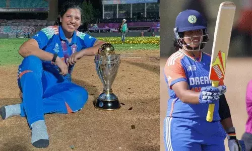 Womens World Cup: ప్రపంచ కప్లో రిచా ప్రతిభ.. బంగారు బ్యాట్ తో సత్కరించనున్న సౌరవ్.. Womens World Cup: ప్రపంచ కప్లో రిచా ప్రతిభ.. బంగారు బ్యాట్ తో సత్కరించనున్న సౌరవ్..