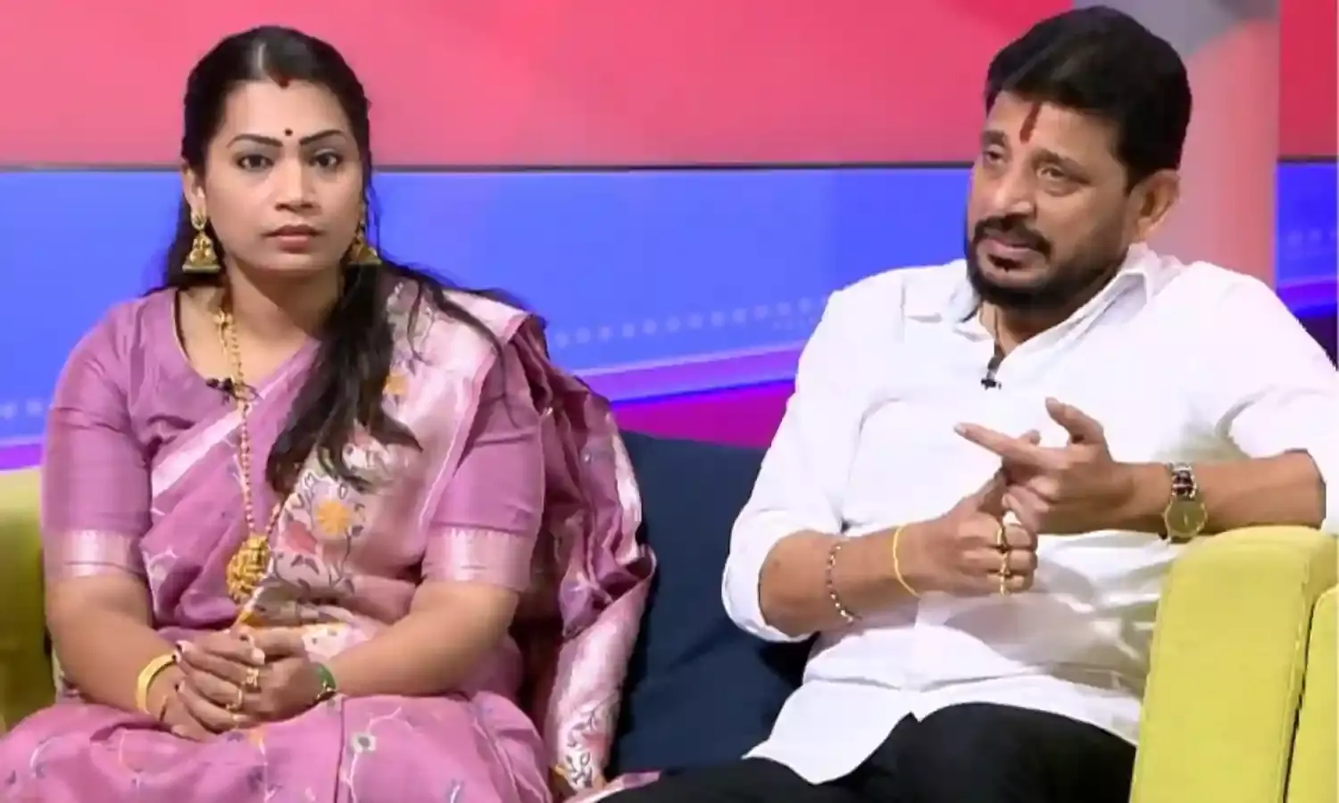 మీరు తప్పు చేసి పవన్ మీద నిందలా..? మీరు తప్పు చేసి పవన్ మీద నిందలా..?